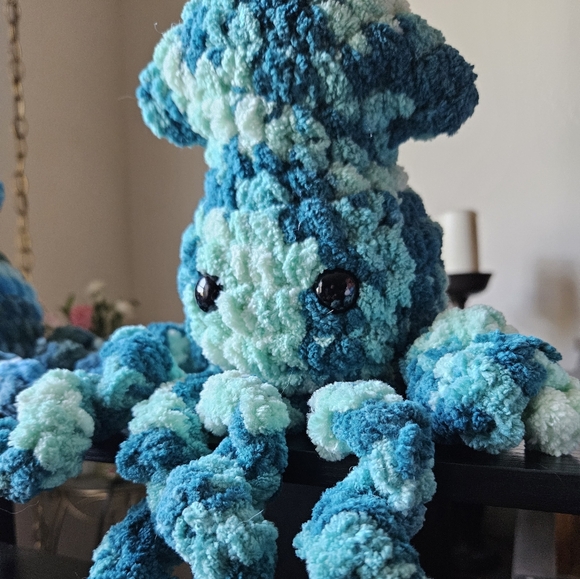 Like to be notified when I'm live sharing my own - Picture 6 of 10